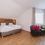 Chalet Badia By We Rent, Summercard Included *