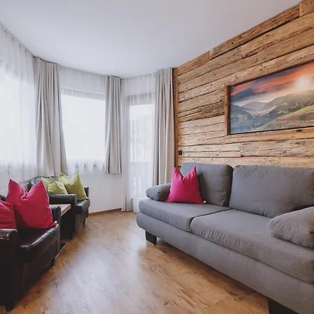 Chalet Badia By We Rent, Summercard Included